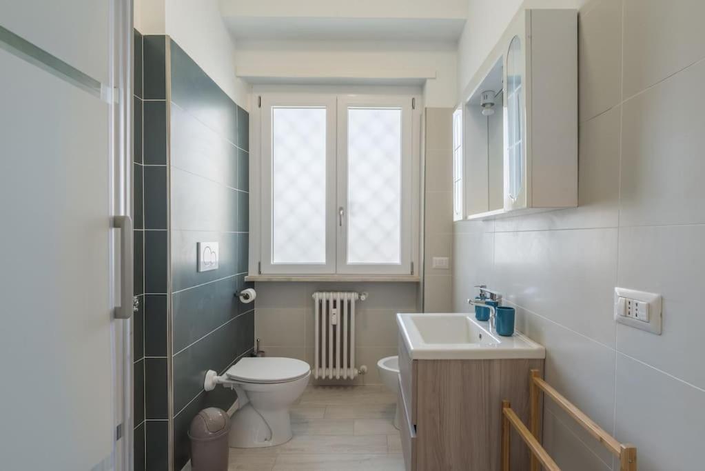 Apartmán Cinema House In Cinecitta Řím Exteriér fotografie