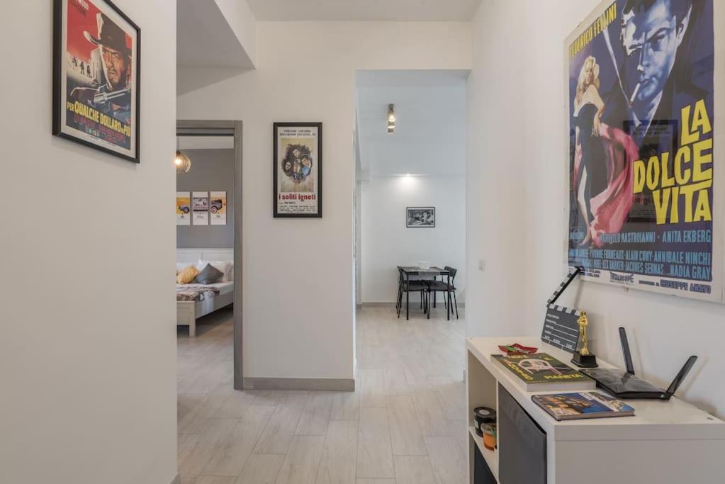 Apartmán Cinema House In Cinecitta Řím Exteriér fotografie